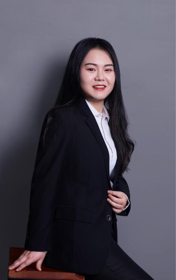 曾紅梅 二級(jí)項(xiàng)目經(jīng)理