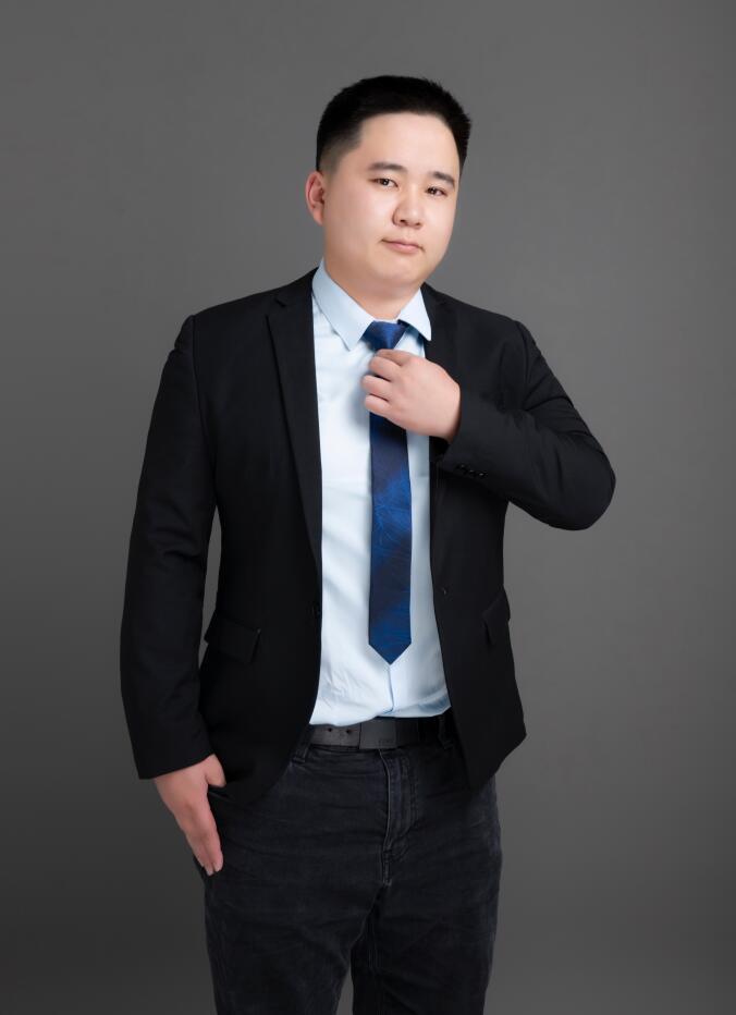 曾鯨宇 三級項目經(jīng)理